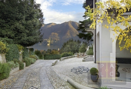 Villa Corinna wisteria